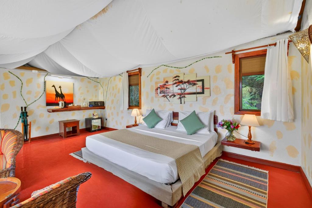 PrideInn Mara Camp image 6